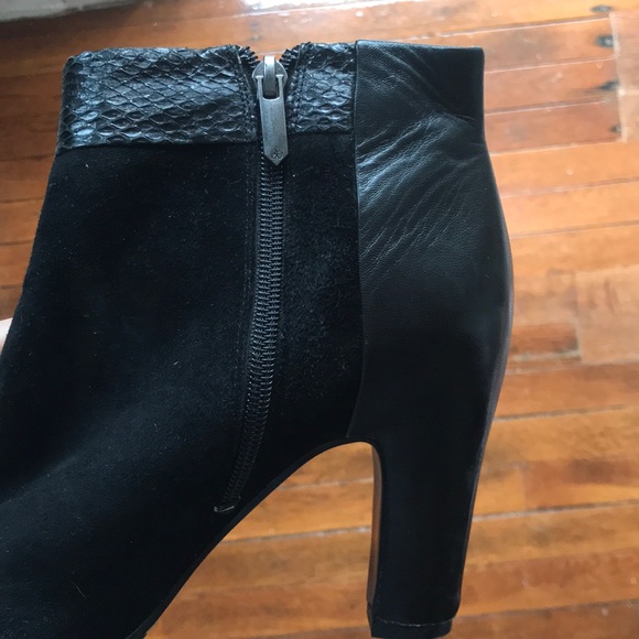 Sam Edelman booties - Picture 5 of 6
